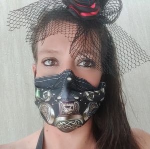 Meet your Posher, Misty